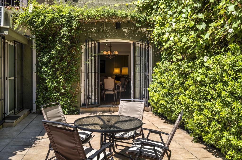 Plaza Italia Bed and breakfast