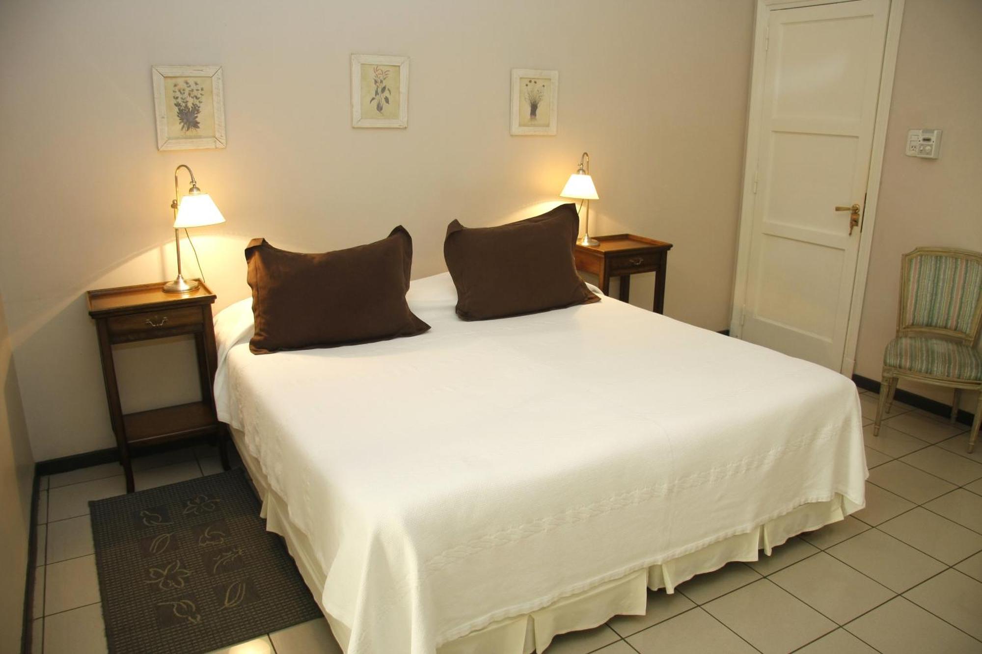 Plaza Italia Bed and breakfast 3*