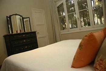Plaza Italia Bed and breakfast