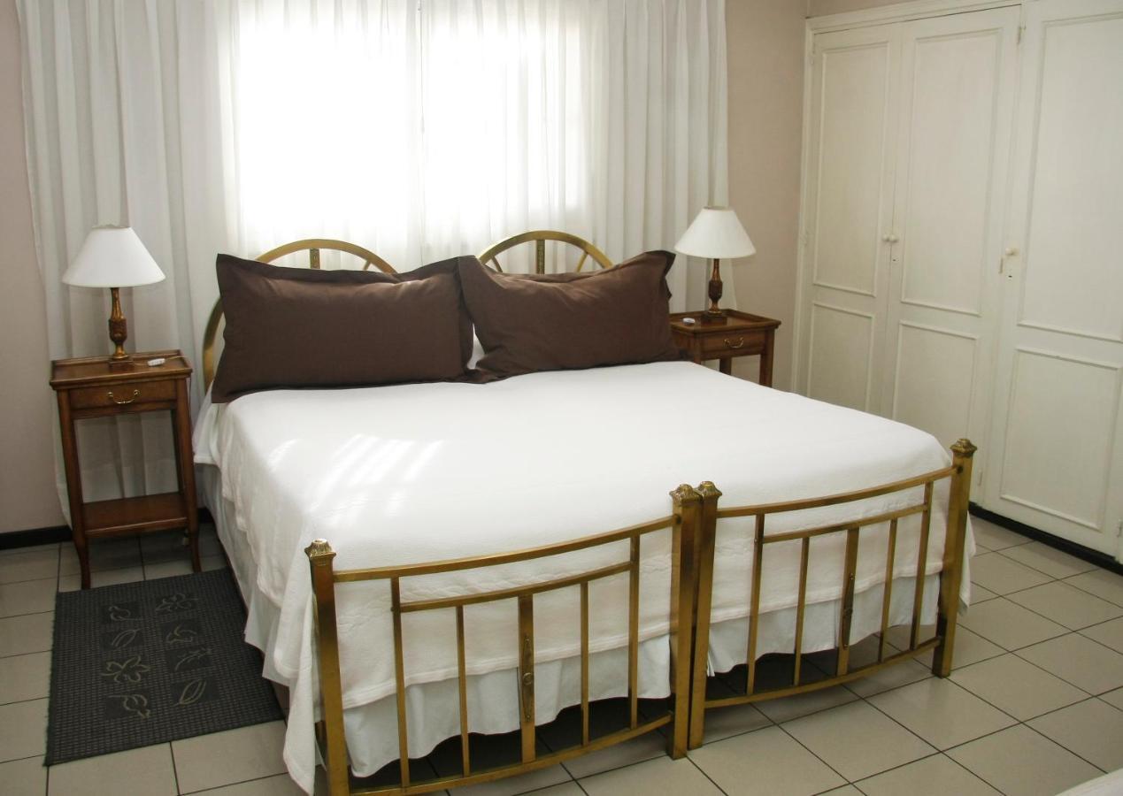 Bed and breakfast Plaza Italia 3*