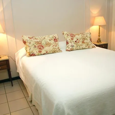 Bed And Breakfast Plaza Italia Mendoza Exterior foto